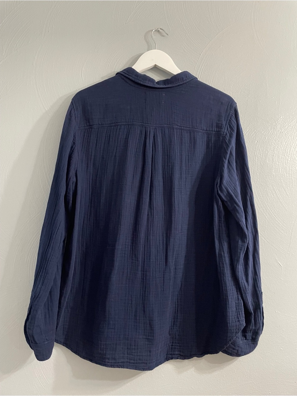 Xirena navy gauze cotton Button-down Long Sleeve Shirt top - Picture 5 of 10